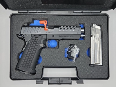 Pistolet samopowtarzalny FSX-1, lufa bull barrel 4.4'', kal. 9x19